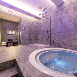 San Carlo Suite